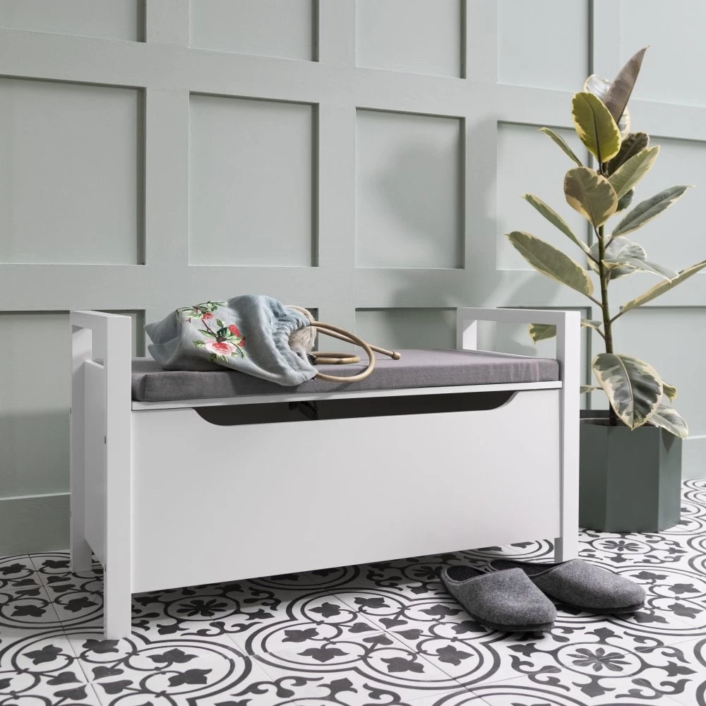 Olsen Storage Bench With Cushion In Classic White 3 Olsen Storage Bench With Cushion In Classic White