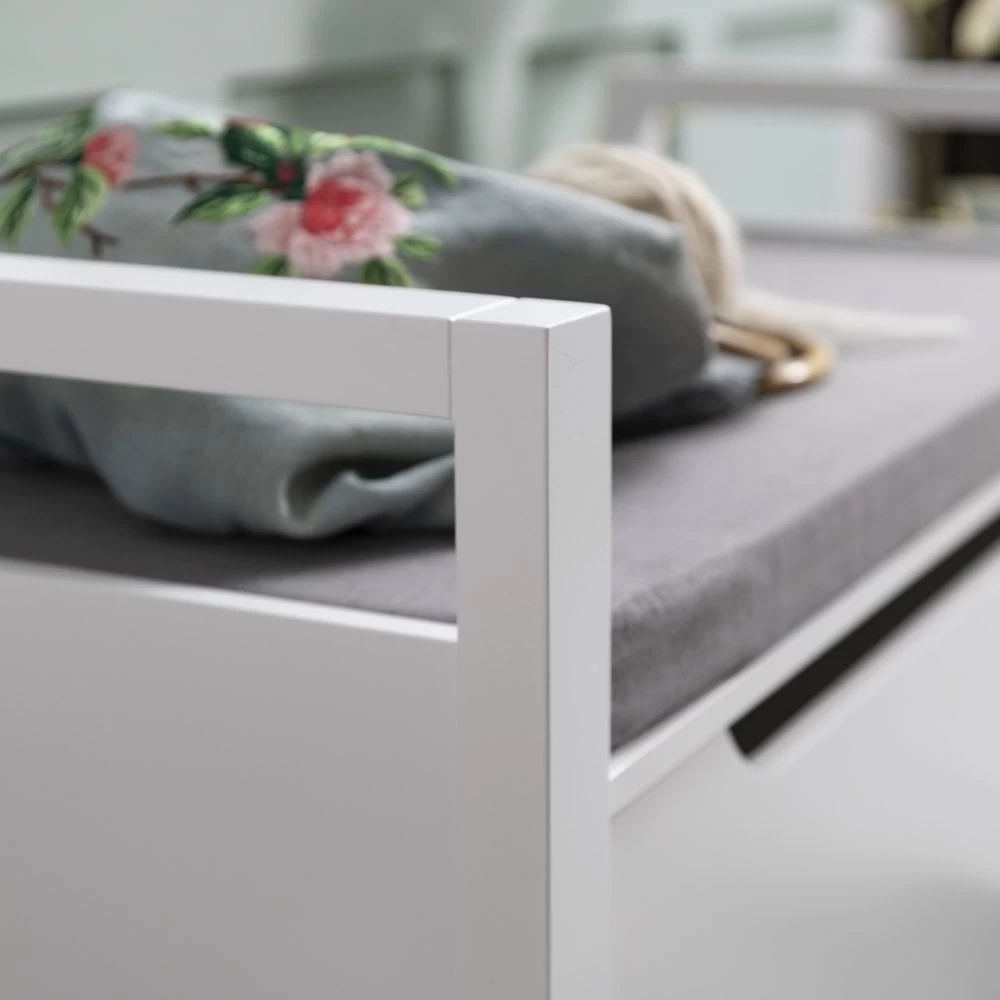 Olsen Storage Bench With Cushion In Classic White 5 Olsen Storage Bench With Cushion In Classic White - Image 3