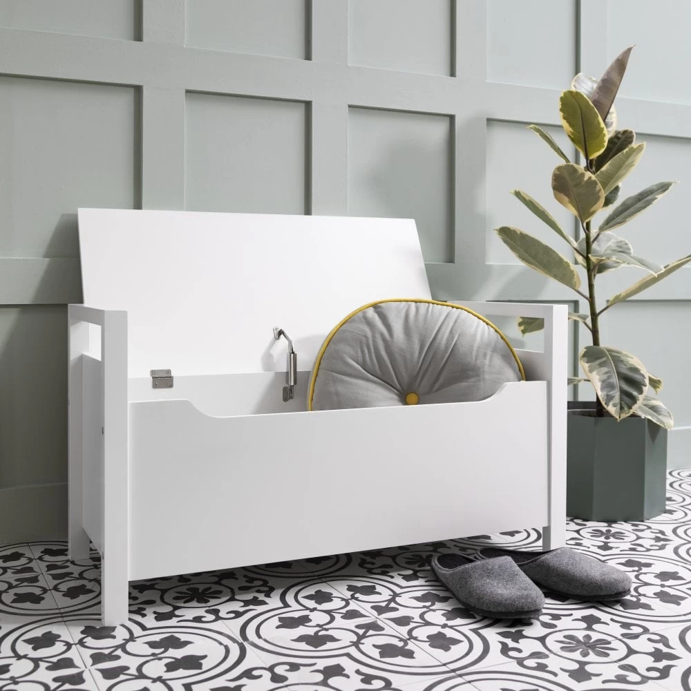 Olsen Storage Bench With Cushion In Classic White 6 Olsen Storage Bench With Cushion In Classic White - Image 4